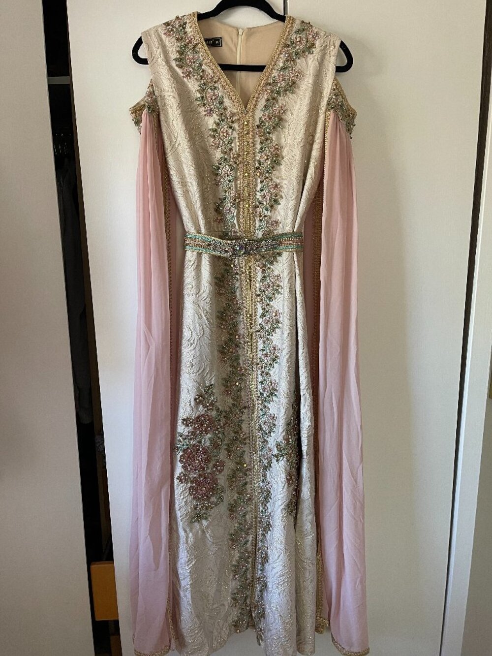 Women's maxi traditional Turkish Kaftan - Size Large